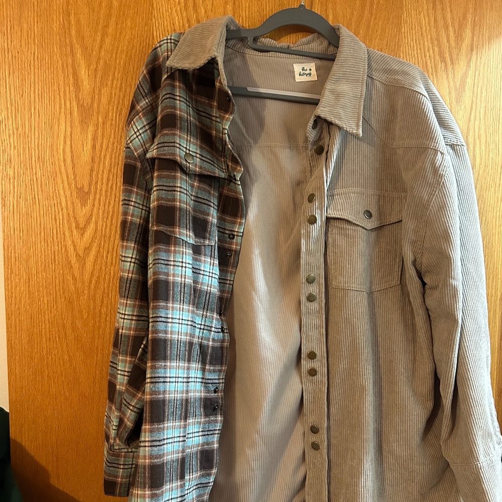 Medium flannel/solid tan jacket